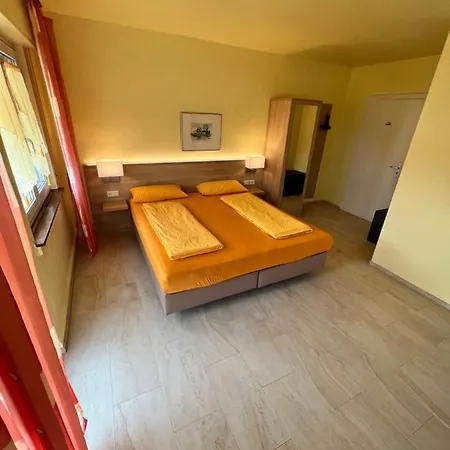 Hotel-heilsberg Bed & Breakfast