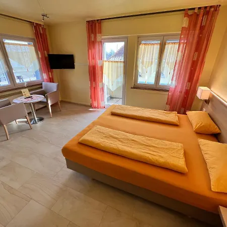 Hotel-heilsberg Bed & Breakfast *