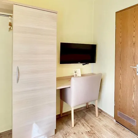 Hotel-heilsberg Bed & Breakfast