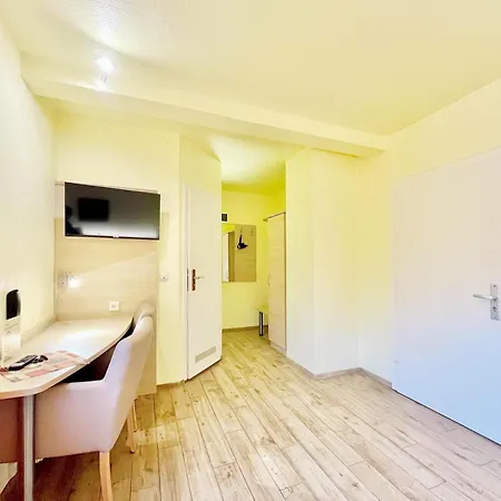 Hotel-heilsberg Bed and Breakfast 3*