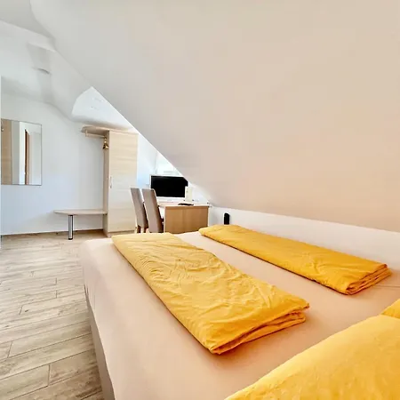 Hotel-heilsberg B&B 고트마딩겐