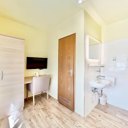 Hotel-heilsberg B&B 고트마딩겐