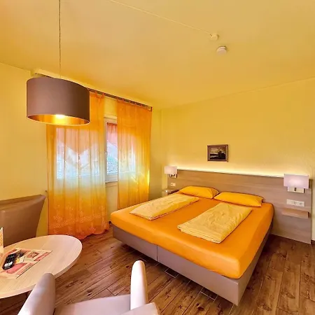 Bed & Breakfast Hotel-heilsberg