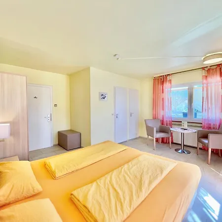 Hotel-heilsberg Bed and Breakfast