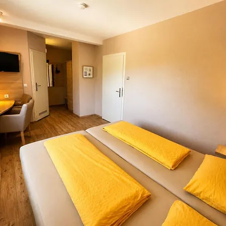 住宿加早餐酒店 Hotel-heilsberg