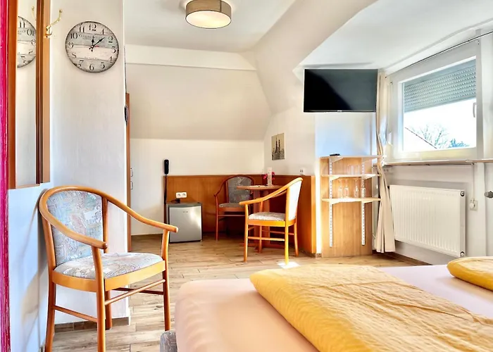 Bed & Breakfast Hotel-heilsberg 3*