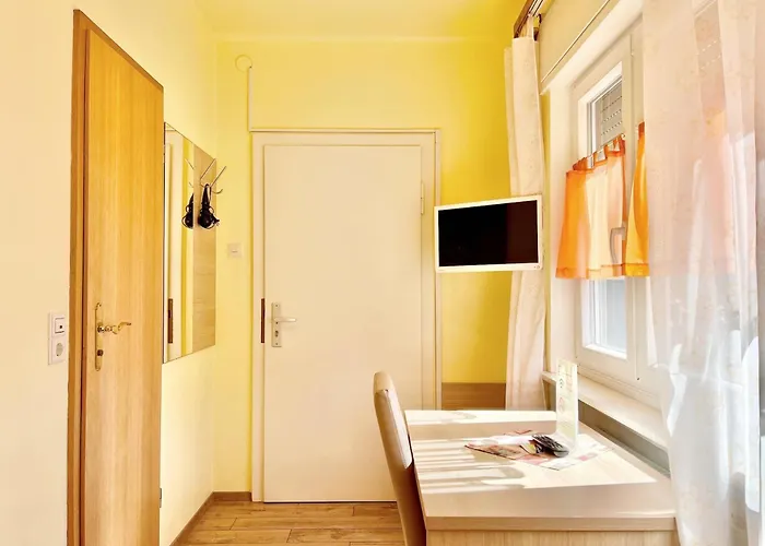 Hotel-heilsberg Bed & Breakfast 3*